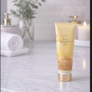 Victoria's Secret Early Morning Sun Hydrating Lotion